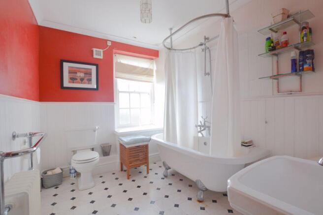 Family bathroom