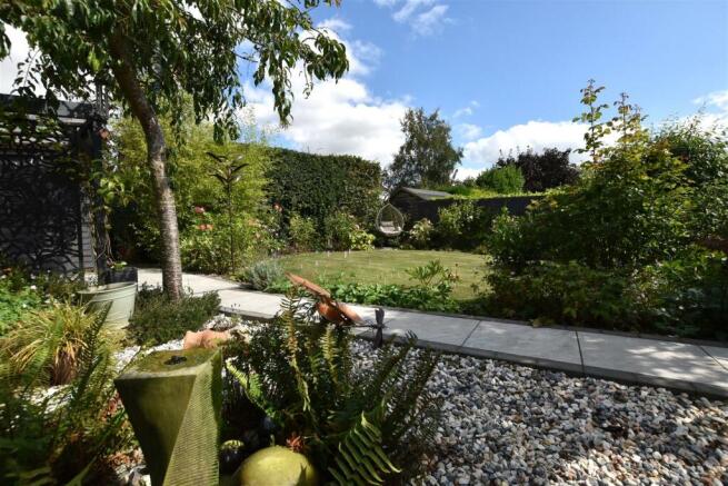 Rear Garden - additional image.JPG