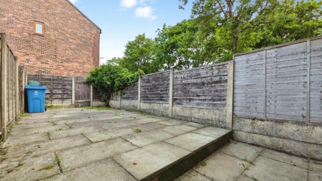 2 bed Terraced for sale Image 12