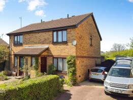 9, Channel Close, Folkestone CT19 6QN
