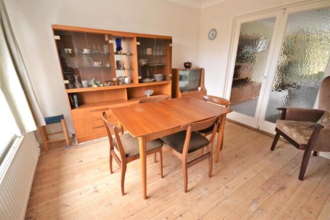 3 bed Semi-Detached for sale Image 6