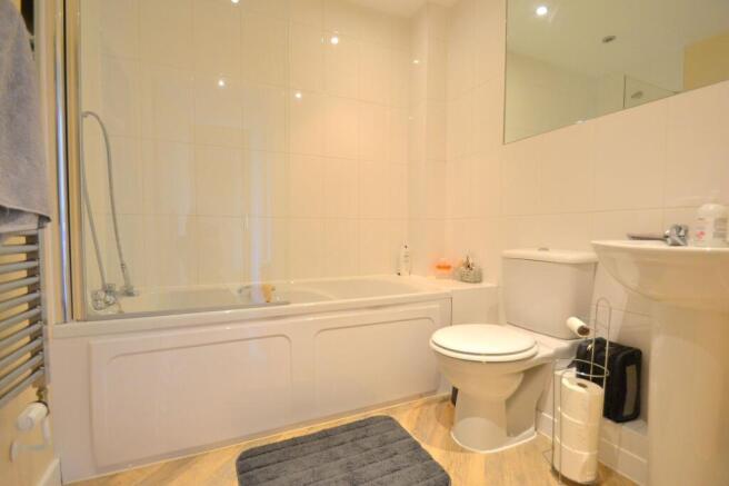 Photo 6