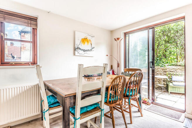 Kitchen / Diner / Lounge