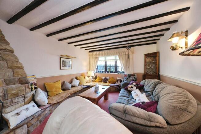 5 bed Link Detached House for sale Image 10
