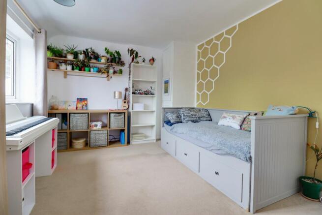 Bedroom 1 (Double)