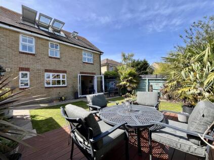 Oliver Close, Hastings