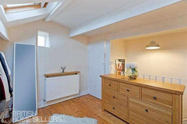 2 bed Semi-Detached for sale Image 12