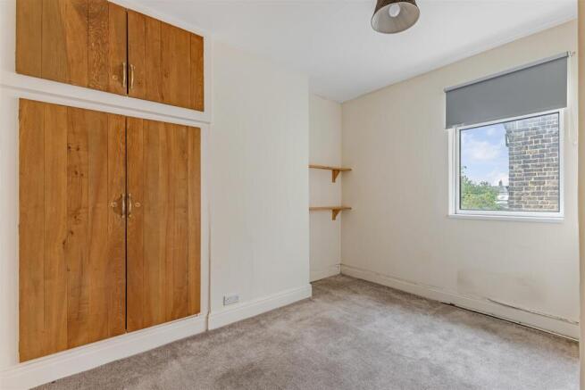 2 bed Terraced for sale Image 9