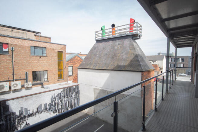1 bed Flat to rent Image 11