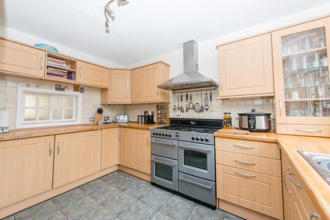 Heath Road, Langley, Maidstone, Kent, ME17 3JX-2