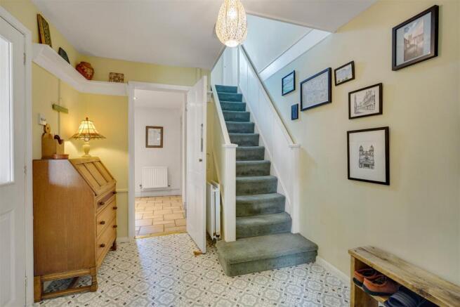 3 bed Semi-Detached for sale Image 4