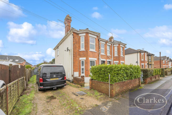 37 Shaftesbury Road - 21