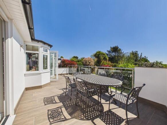 Raised terrace