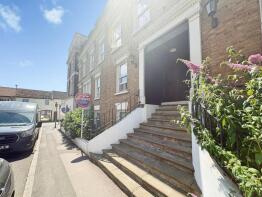 21, 1 Culdrose House, Frederick Street, Aldershot GU11 1LQ