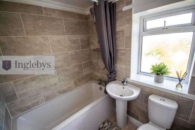 2 bed Terraced for sale Image 9