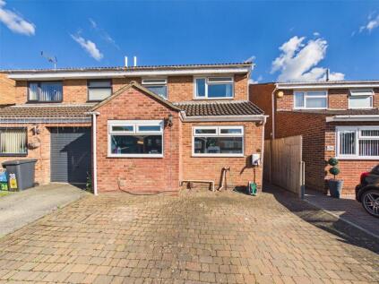 Barleycroft Close, Matson, Gloucester, Gloucestershire, GL4