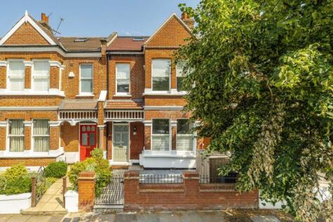 Drayton Gardens, Ealing