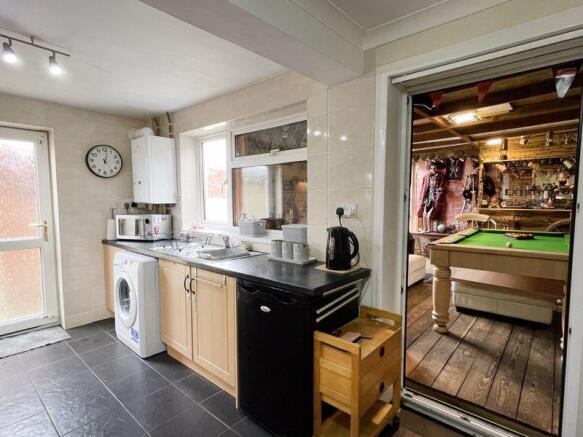 Fitted Kitchen...