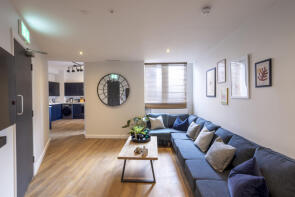 Flat A, 42, Pont Street, London SW1X 0AD
