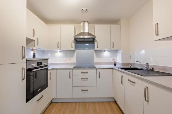 Kitchen: