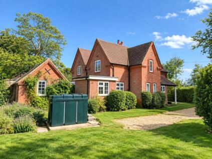 Angel Lane, New Milton, BH25