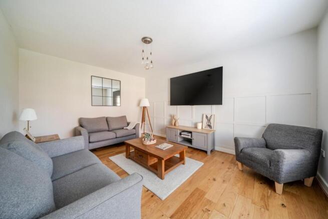 4 bed Detached for sale Image 4