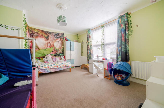 1440469-16-69d90b...