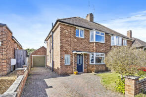 8, Skeffington Close, Geddington NN14 1BA