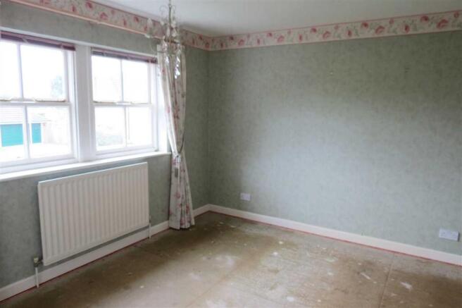 Bedroom 1: