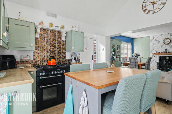 3 bed Bungalow for sale Image 6
