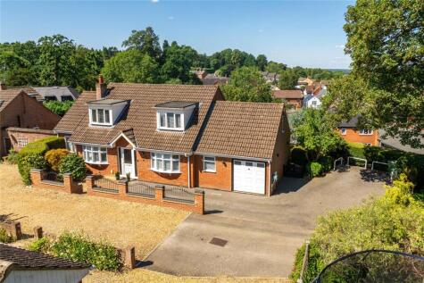 Dene Close, Woburn Sands, Milton Keynes, Bedfordshire, MK17