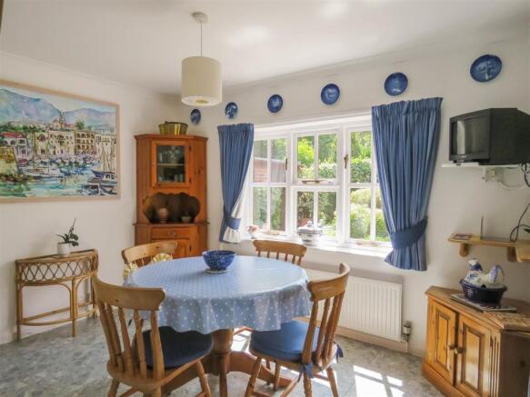 Garden room.JPG