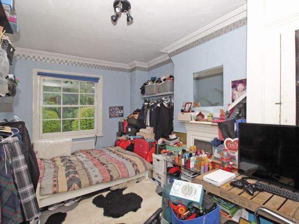 Photo 8