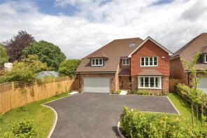 Navarrica, Long Mill Lane, Crouch Borough Green, Sevenoaks TN15 8QB