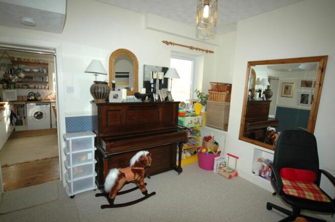 Photo 4
