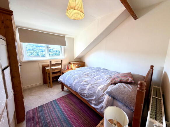 3 bed Semi-Detached for sale Image 10