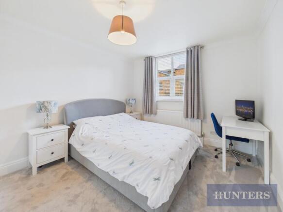 2 bed Apartment for sale Image 10