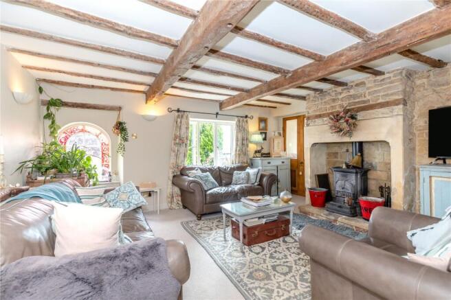 4 bed Detached for sale Image 4