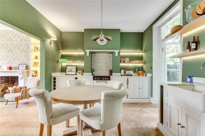 Kitchen/Dining