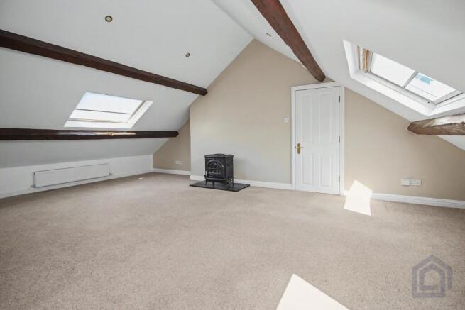 2 bed Flat for sale Image 12