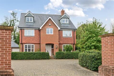 Flora Avenue, Aston Clinton,