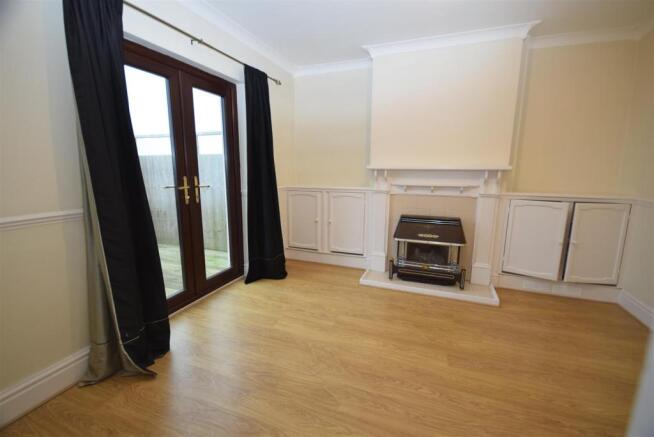 Living room.JPG