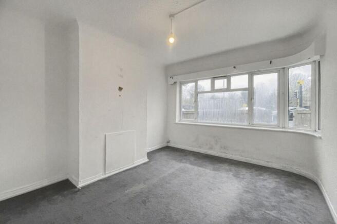 1 Pymmes Close, Enfield, London N13 4NJ