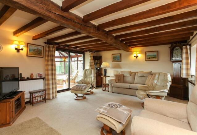 Lounge Reverse Angle