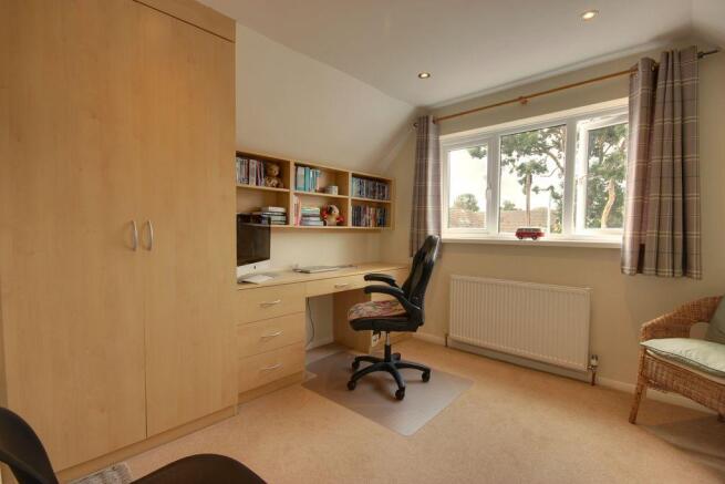 Bedroom 4 (Double)