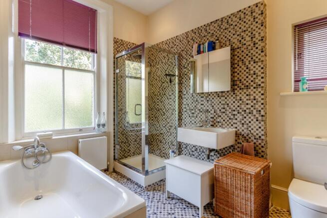 Bathroom1