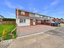 17, Camwood Crescent, Lincoln LN6 0PH