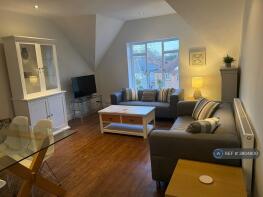 Flat 1, 170, Broom Road, Teddington TW11 9PQ