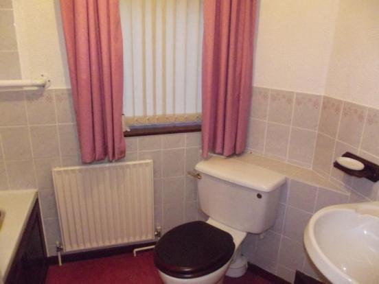 Bathroom2