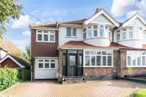 Commonfield Road, Banstead, SM7